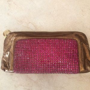 Deuce Lux clutch